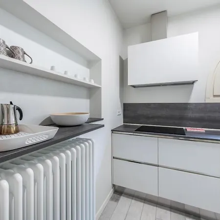 Il Golfo Duplex * توسكولانو ماديرنو