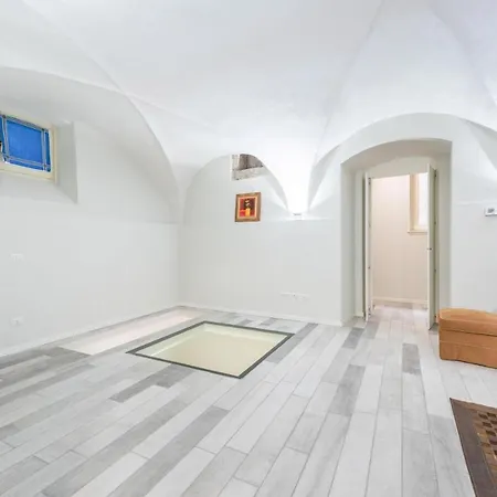 Il Golfo Duplex توسكولانو ماديرنو